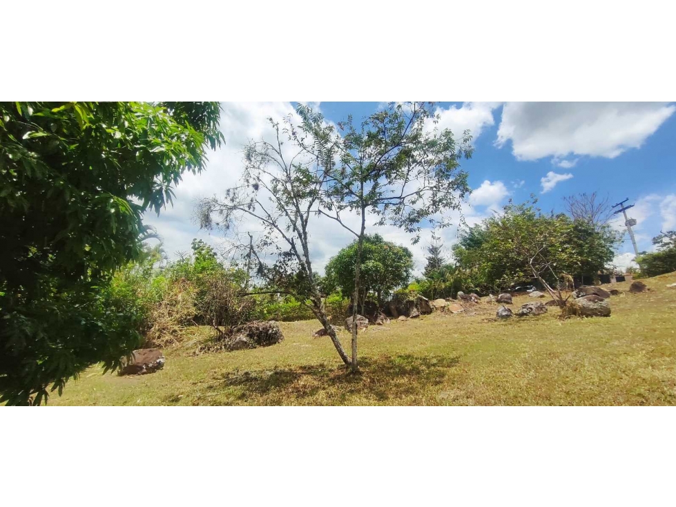 Lote en condominio de 2380 M2 en 490 mill en La Mesa Cund con licencia - 6