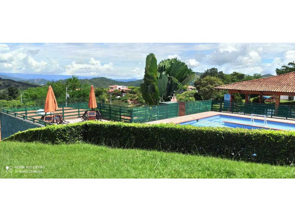 Lote en Condominio Loma de Palma - 2