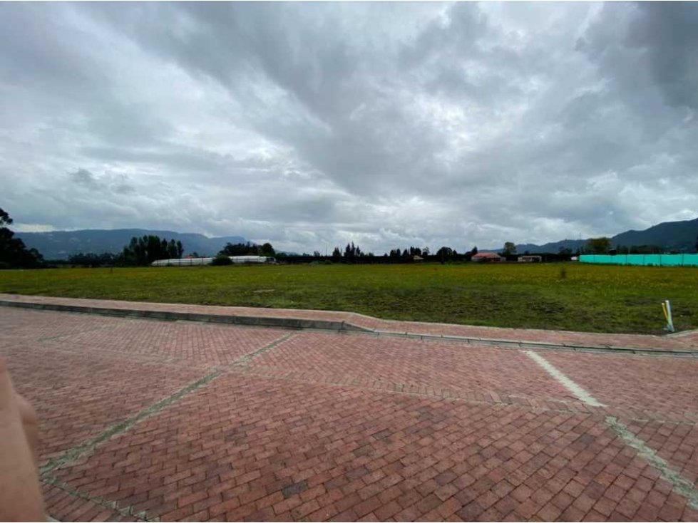 LOTE EN VENTA CONJUNTO CERRADO TENJO $510.000.000 - 5