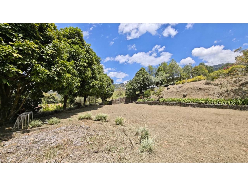 Lote en Copacabana Parcelación Altos de Villa roca - 3
