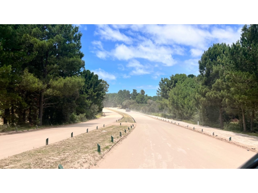 LOTE EN COSTA ESMERALDA SENDEROS IV - 5