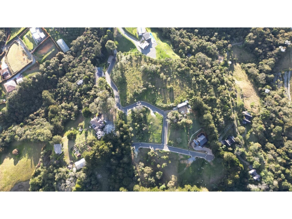 VENTA DE LOTE EN EL ALTO DE LAS PALMAS EN PARCELACIÓN/ ENVIGADO — foto 4