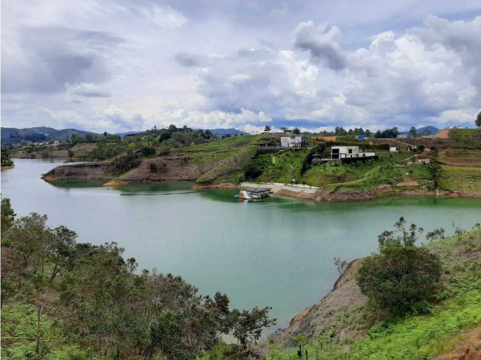 Lote En El Peñol con Embalse Vereda El Morro - 4