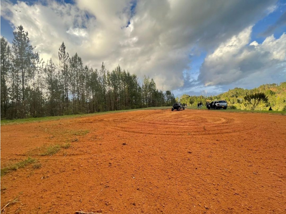 Lote en el retiro - SOLO naturaleza