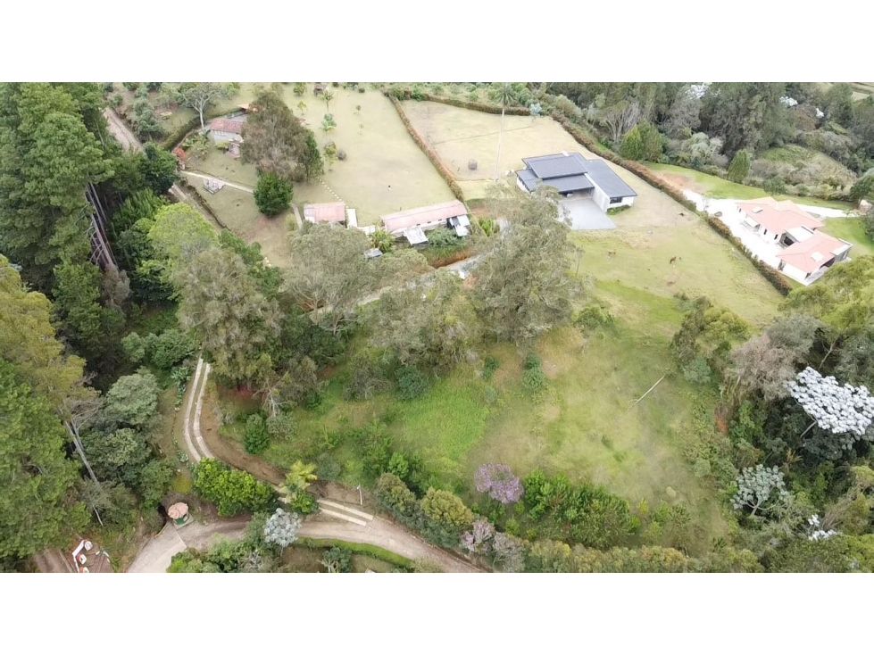 LOTE EN EL RETIRO VEREDA EL PORTENTO ÁREA a 2 km de la vía — foto 2