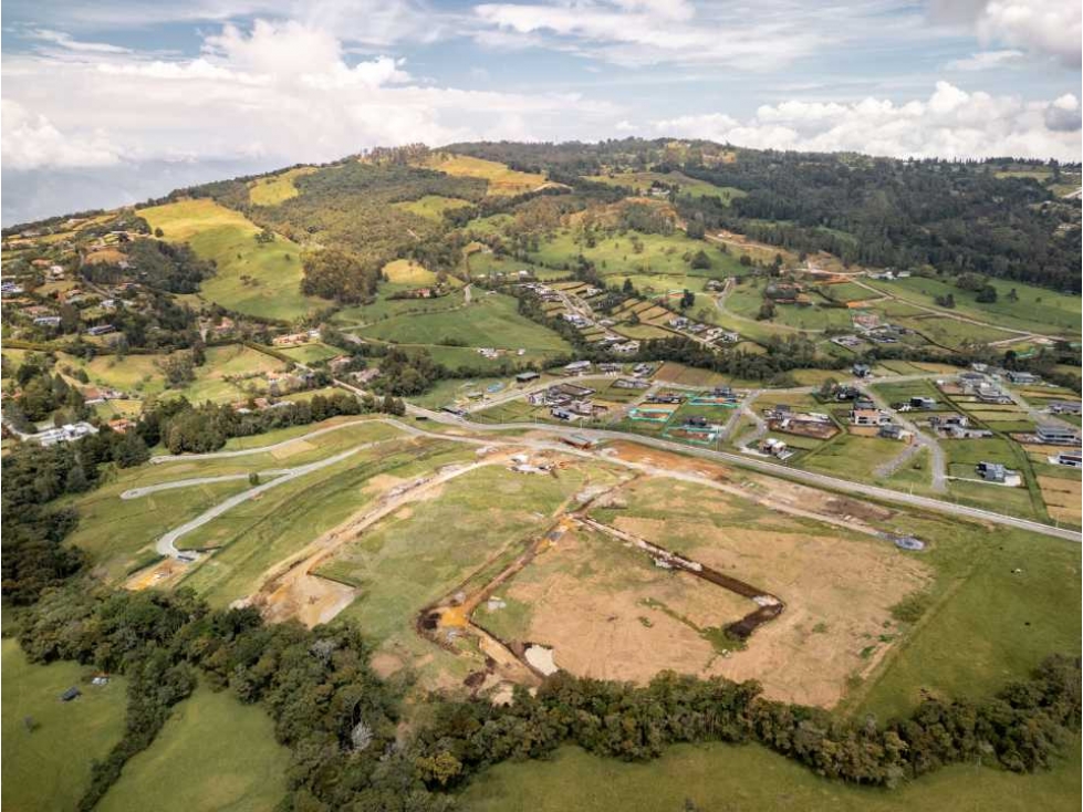 Lote en exclusivo condominio de Envigado, sector La Acuarela — foto 6
