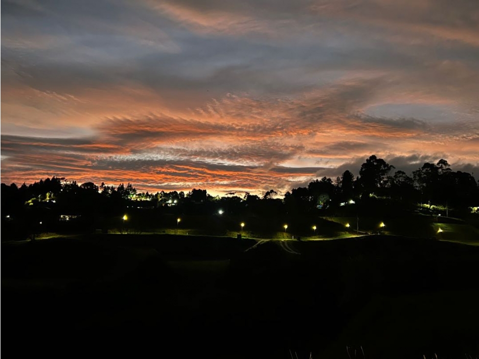 Lote en parcelación a 7 minutos del Aeropuerto vista panorámica — foto 4