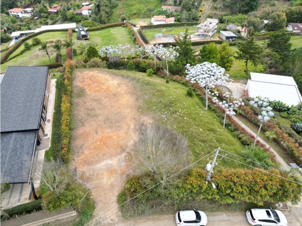 Lote en parcelación abierta La Ceja
