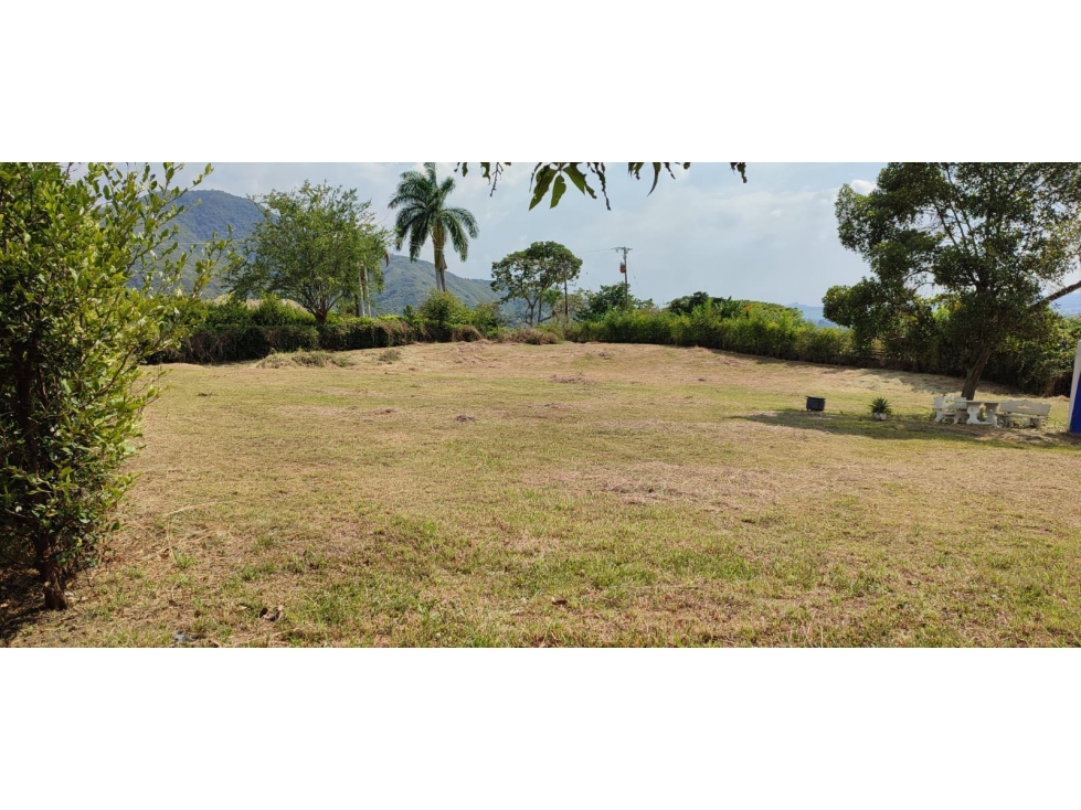 Lote en parcelación cerrada en venta Santa Elena El Cerrito Valle - 1