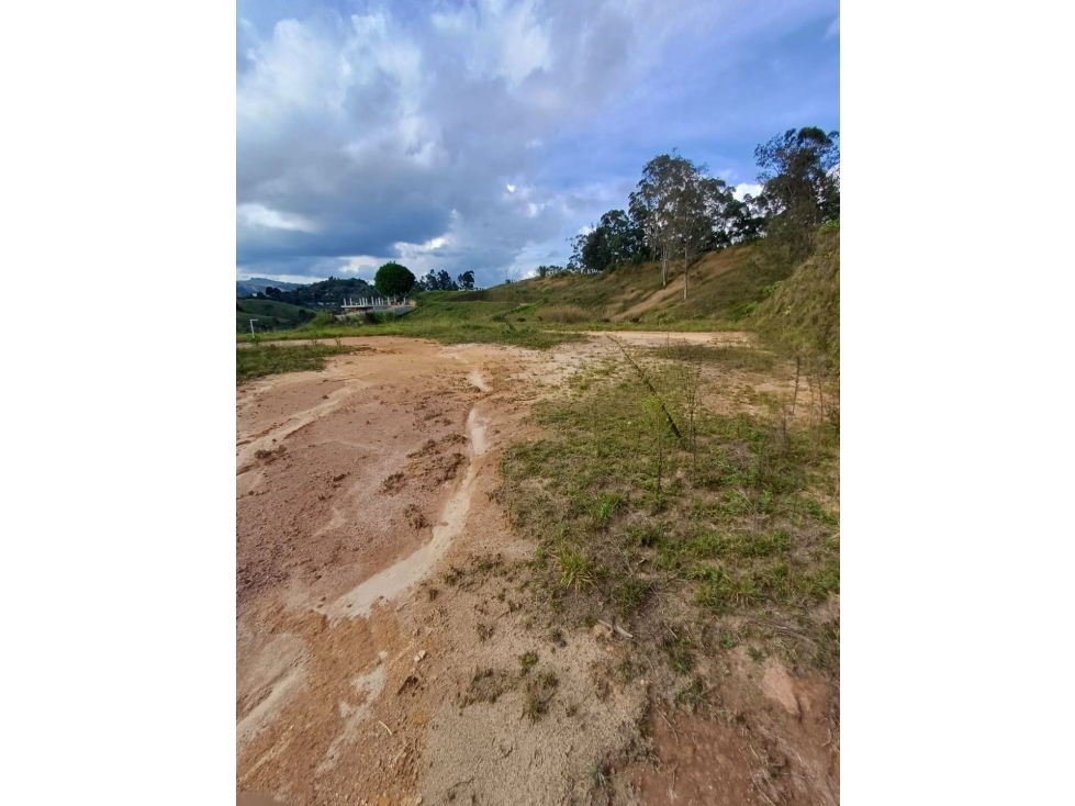 Lote en Parcelación cerrada Via aeropuerto Ríonegro — foto 4