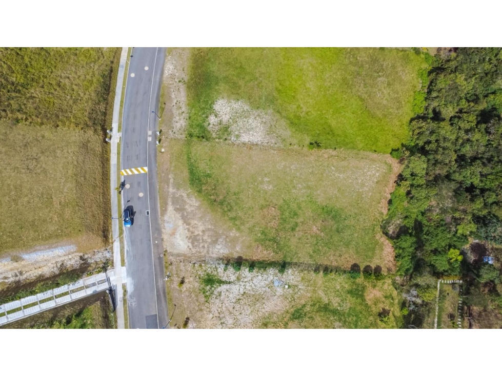Lote exclusivo en Parcelación Vibra Alto del escobero, Envigado - 1