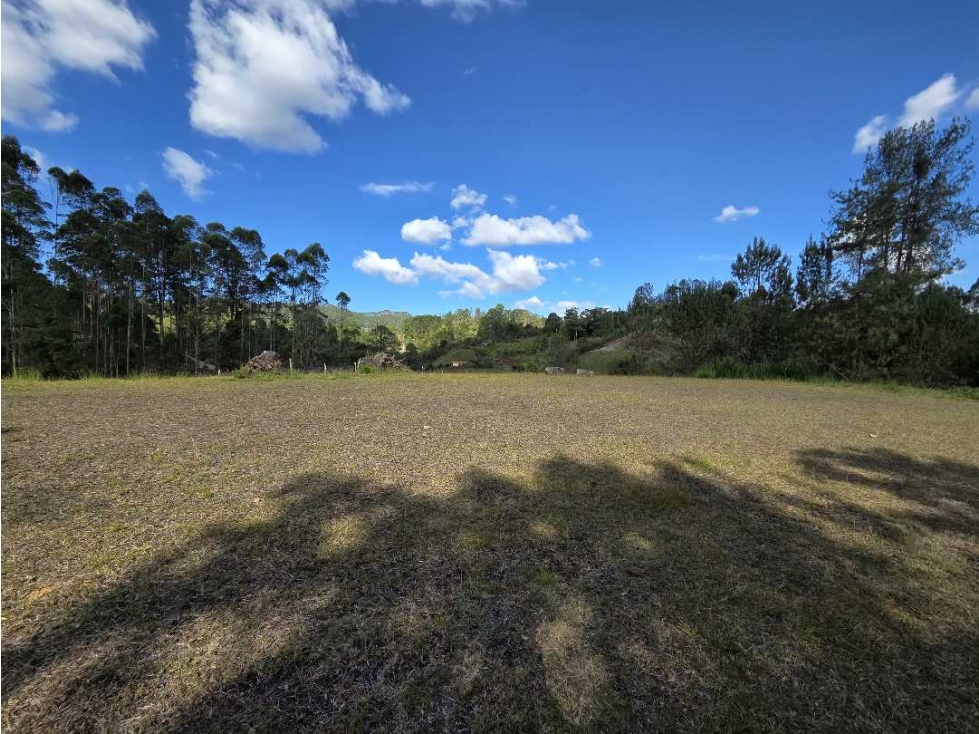 LOTE EN PARCELACIÓN HORIZONTES — foto 4
