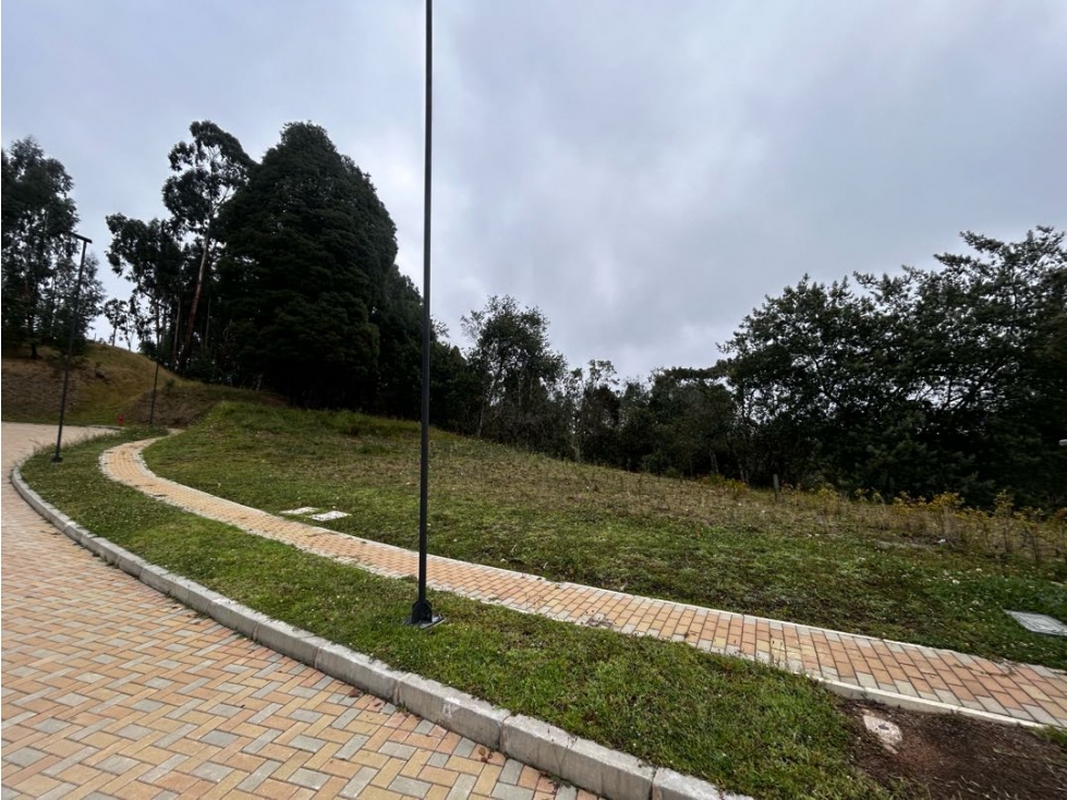 Lote en Parcelación Las Palmas cerca al Mall Indiana — foto 2