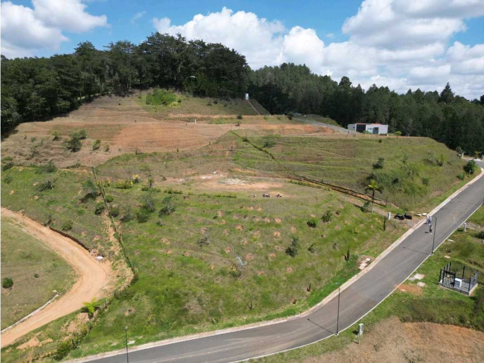 Lote en Parcelacion cerrada a la venta
