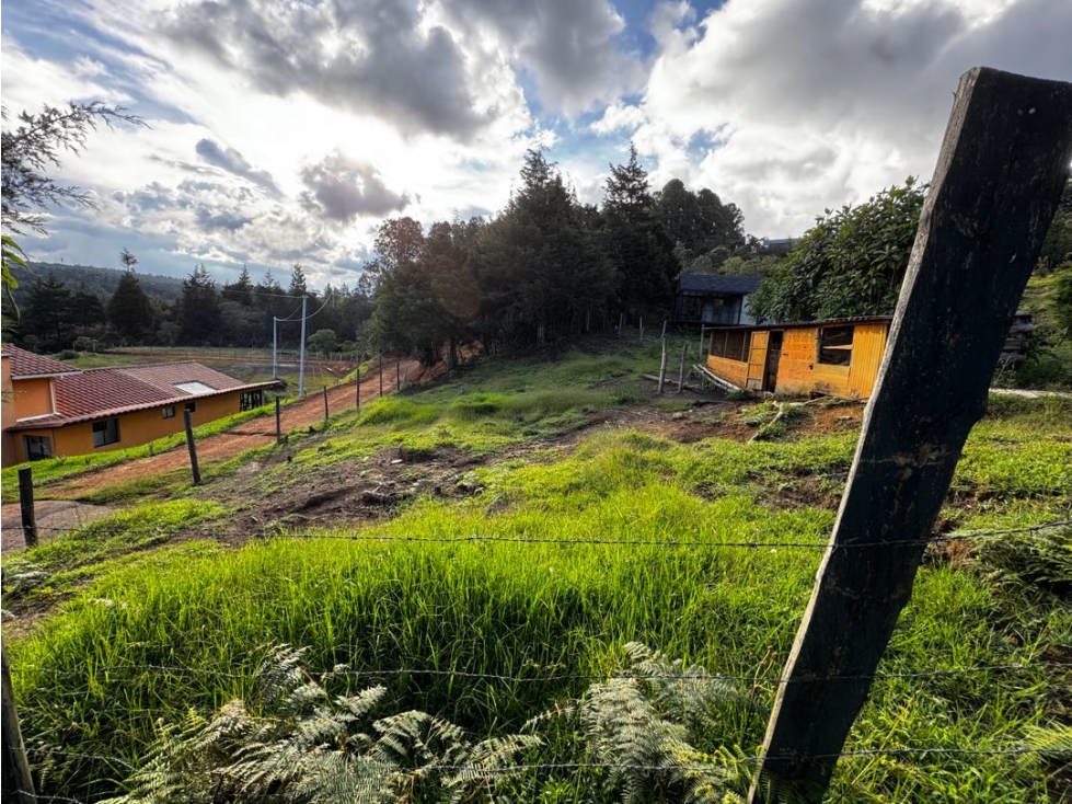 Lote en Santa Elena piedras blancas con licencia de cons — foto 5