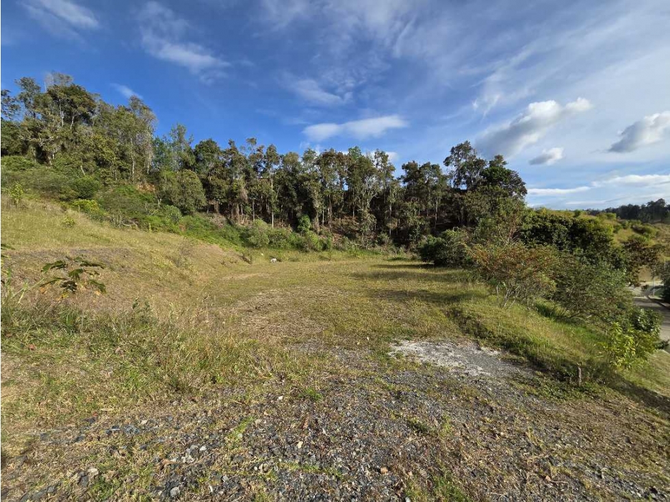 LOTE EN UNIDAD CERRADA — foto 2