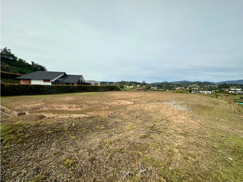 LOTE CAMPESTRE EN EL RETIRO — foto 3