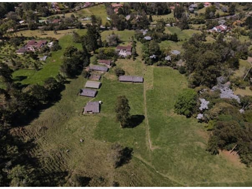 Lote en vía don Diego Llanogrande sector Eafit