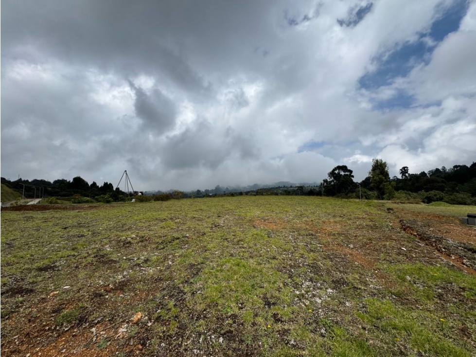 Lote en venta Alto De Palmas — foto 3