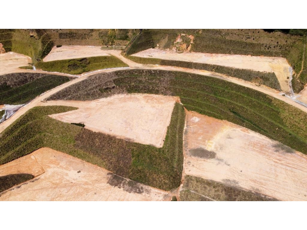 Lote en venta cerca al aeropuerto José Maria Córdoba — foto 6