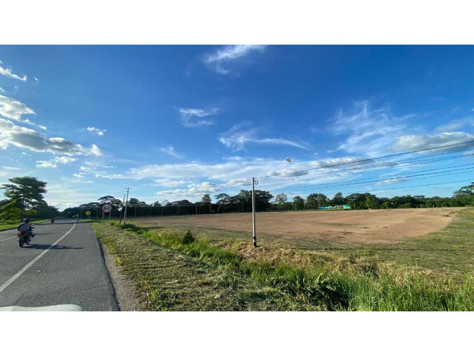 LOTE EN VENTA CERCA DE BAVARIA - 2