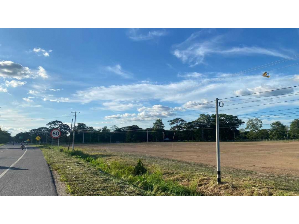 LOTE EN VENTA CERCA DE BAVARIA - 3