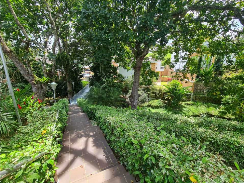 EXCLUSIVO LOTE EN VENTA CONDOMINIO TERRAZAS DE MENZULY - 1