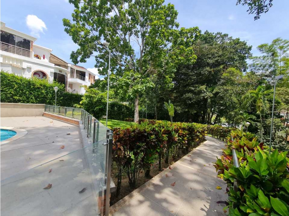 EXCLUSIVO LOTE EN VENTA CONDOMINIO TERRAZAS DE MENZULY - 5