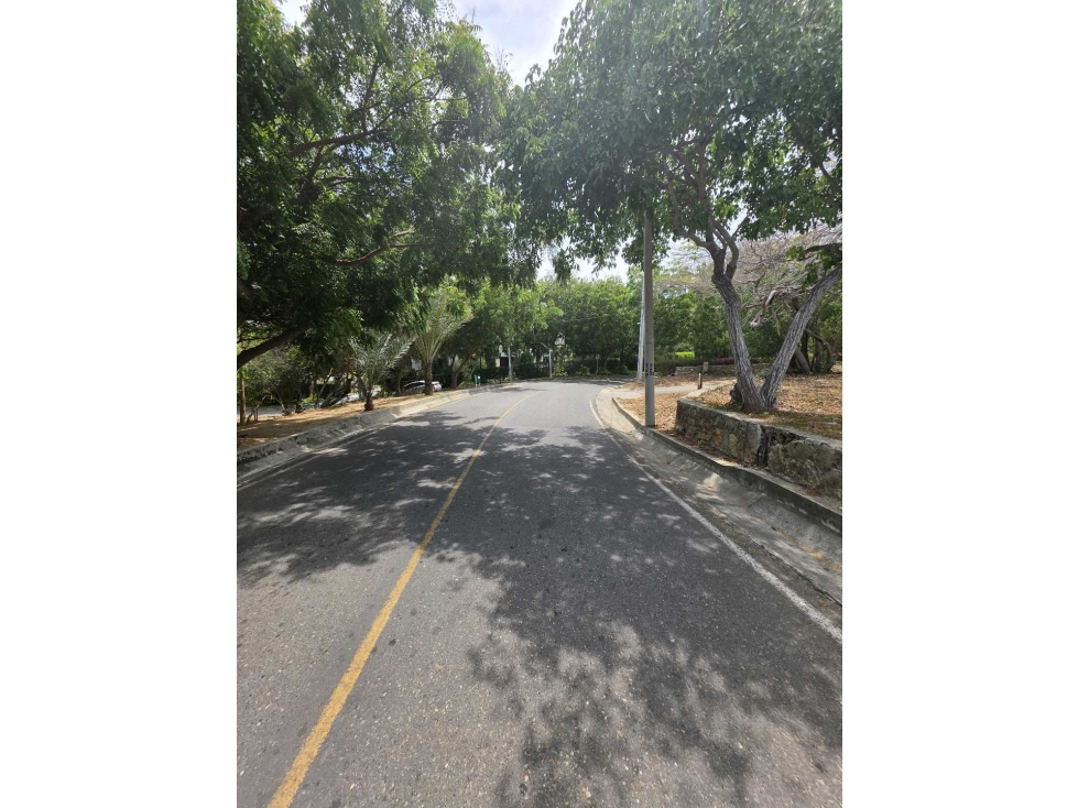 LOTE EN VENTA EN LAGOS DE CAUJARAL — foto 6