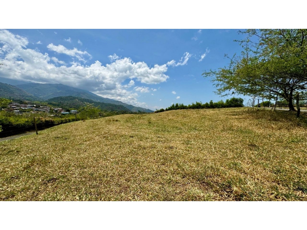 Lote en venta en condominio campestre Lagos de Maracaibo Palmira Valle — foto 5