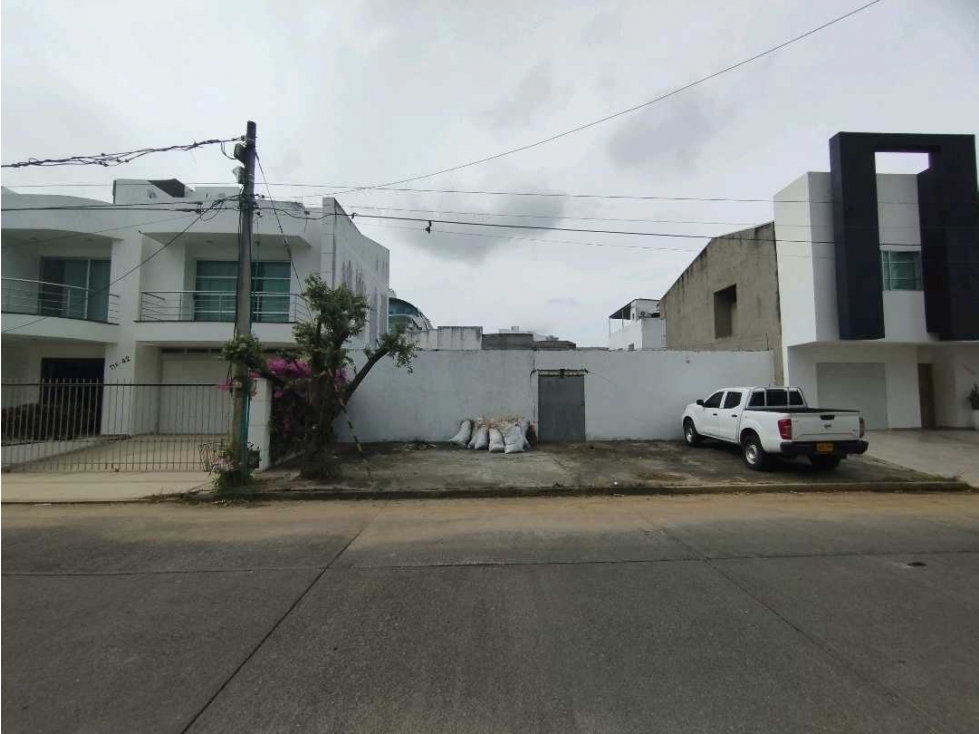 LOTE EN VENTA EN EL BARRIO LA CASTELLANA EN MONTERIA