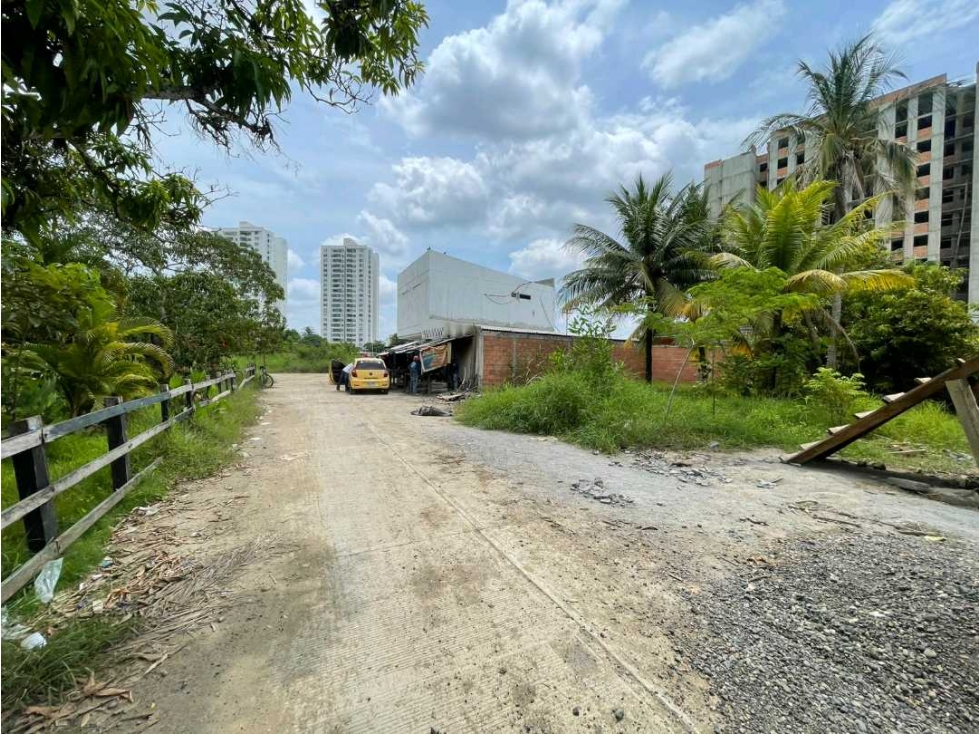 LOTE EN VENTA EN EL BARRIO ROSENDO GARCES 152.42 m2