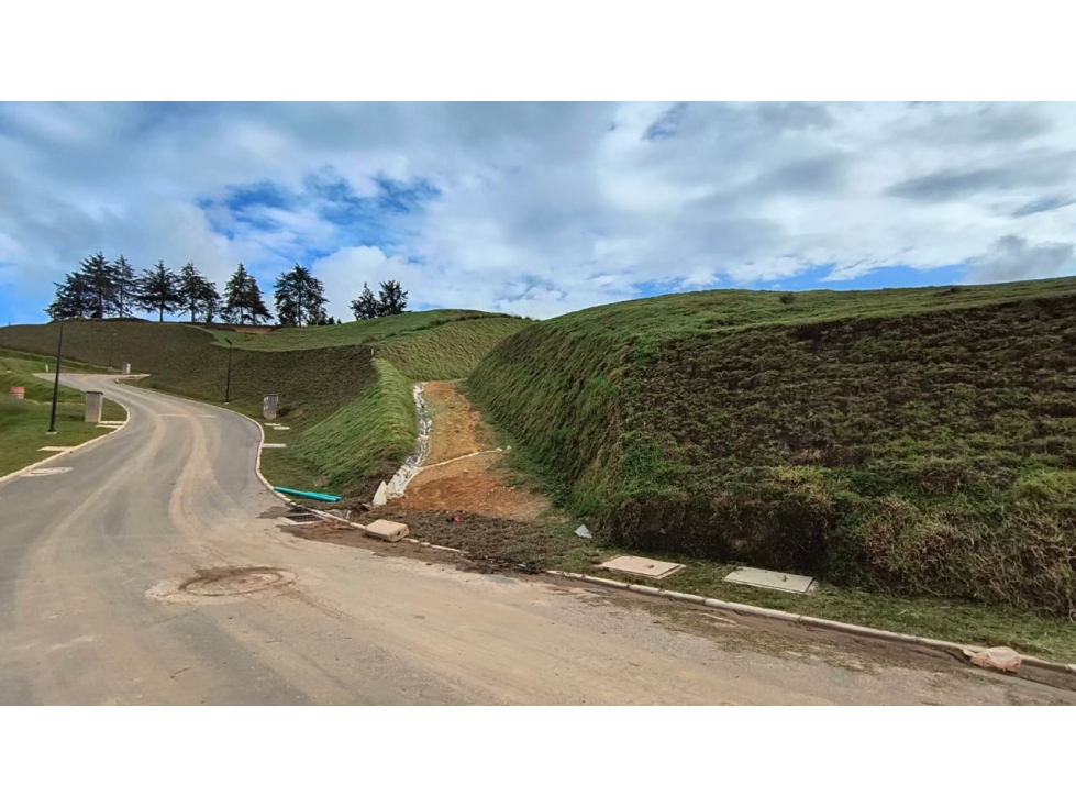 LOTE EN VENTA EN EL RETIRO EXCLUSIVO SECTOR PANTANILLO — foto 4
