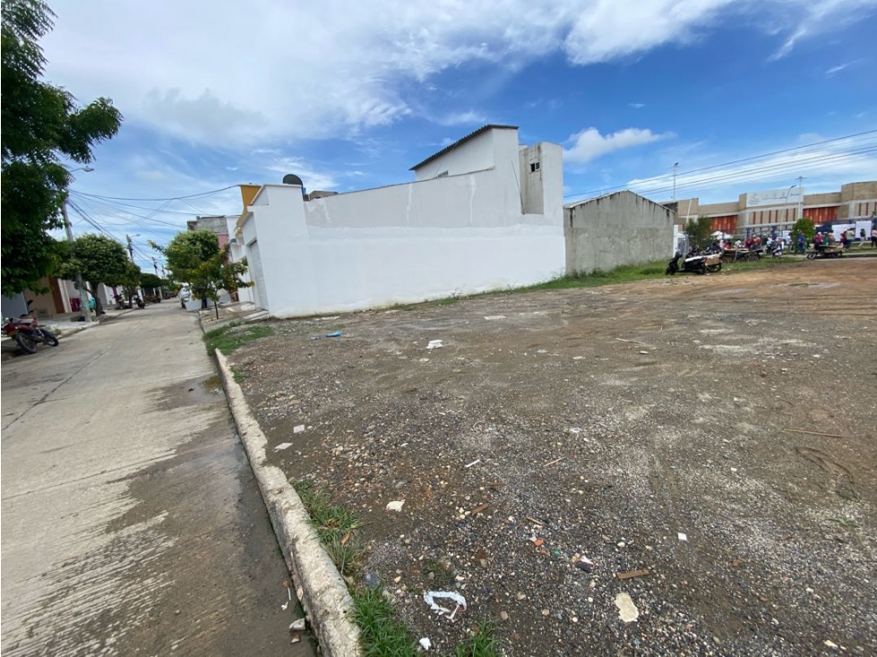 LOTE EN VENTA EN ESQUINA EN VALLEJO MONTERÍA