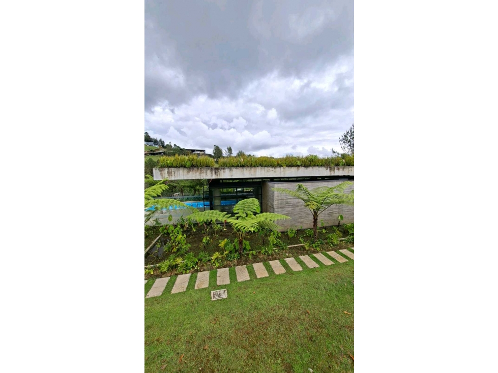 Lote en venta en excelente parcelación. Altos del Escobero. Envigado. — foto 3