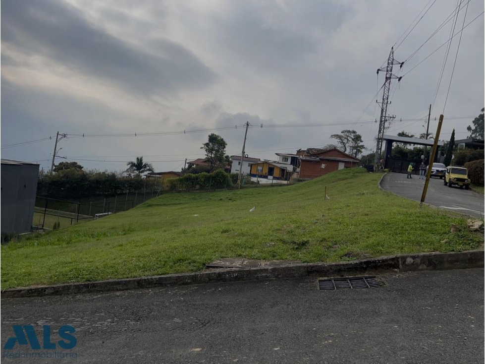 Lote en Venta en La Estrella(MLS#252166) - 2