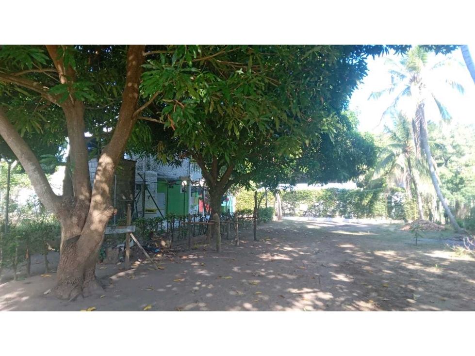 LOTE EN VENTA EN PUNTA BOLIVAR - 2