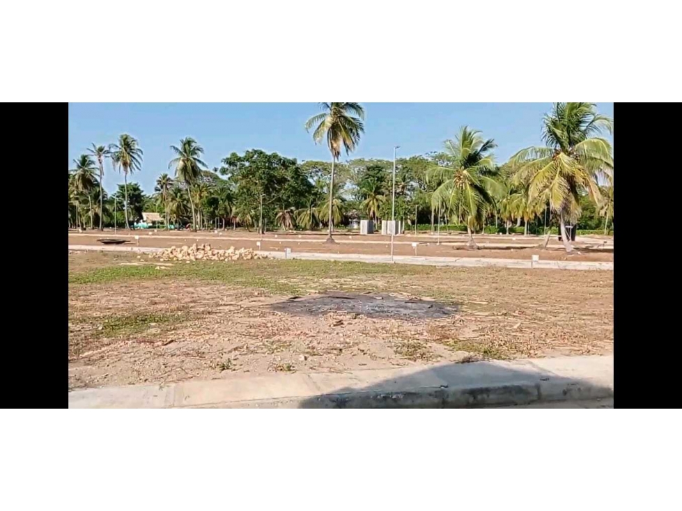 LOTE EN VENTA EN SANDVILLE MOÑITOS - 2