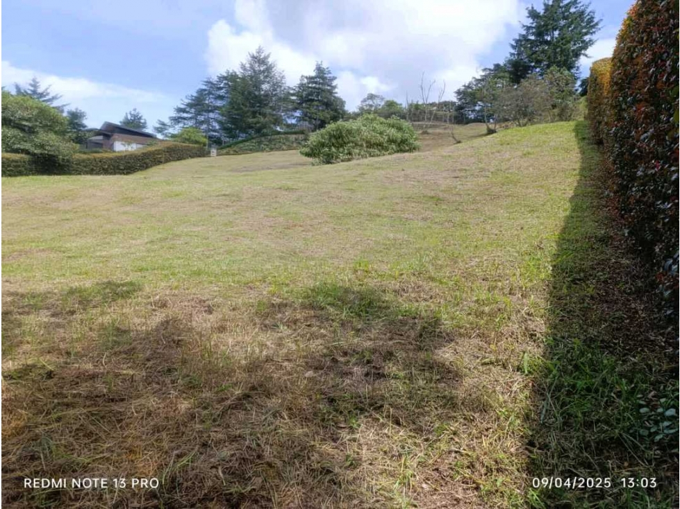 LOTE EN VENTA EN UNIDAD CERRADA ENTRE SAN ANTONIO Y LA CEJA