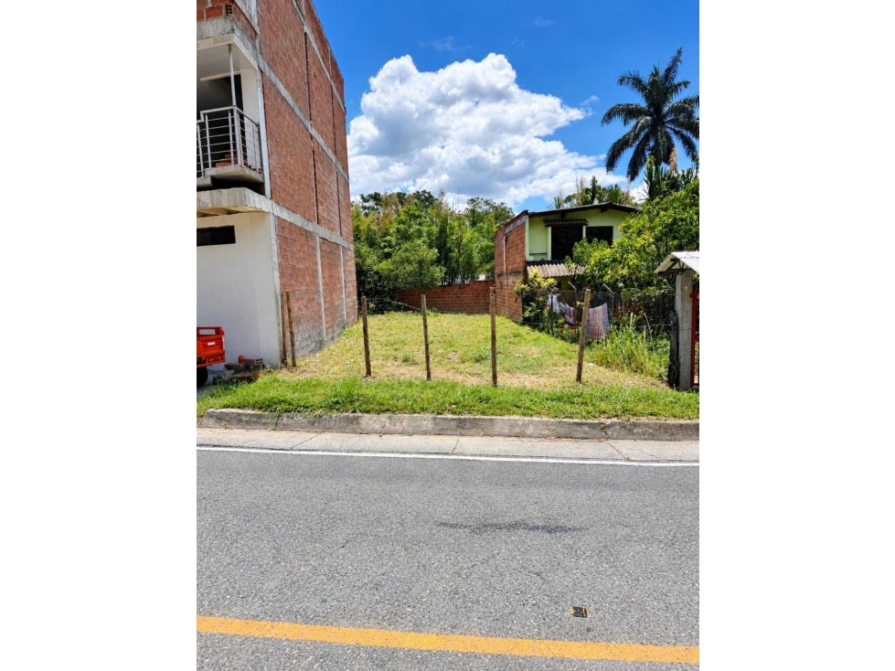 Lote en venta Girardota - 1