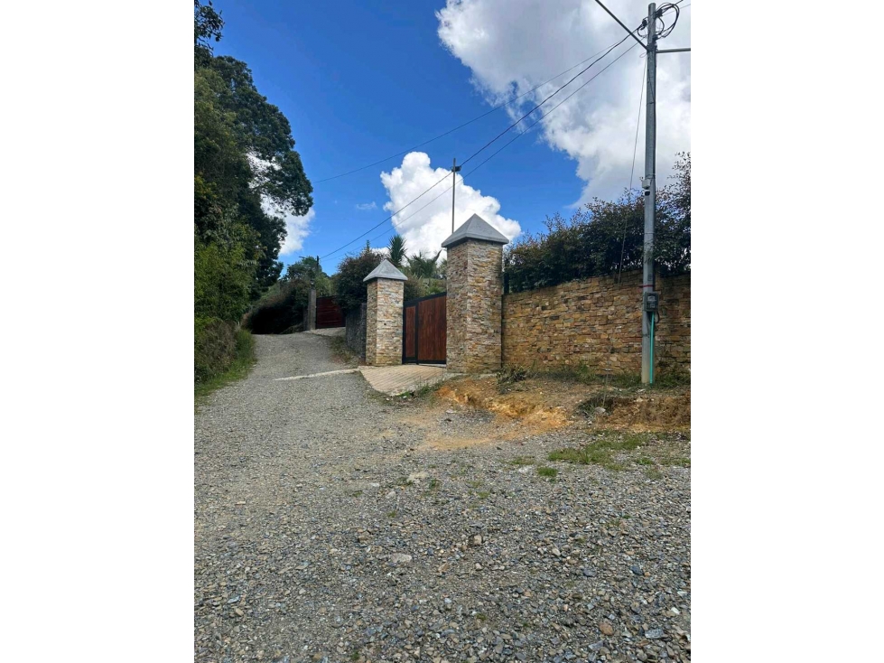 LOTE EN VENTA GUARNE SECTOR ALTO DE LA VIRGEN (T) — foto 6