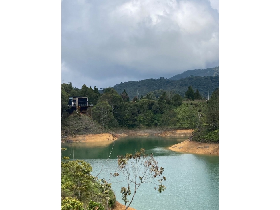 LOTE EN VENTA GUATAPE CON REPRESA — foto 2