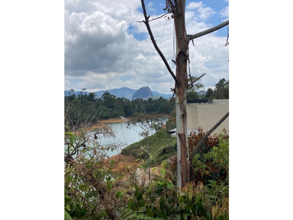 LOTE EN VENTA GUATAPE CON REPRESA — foto 5