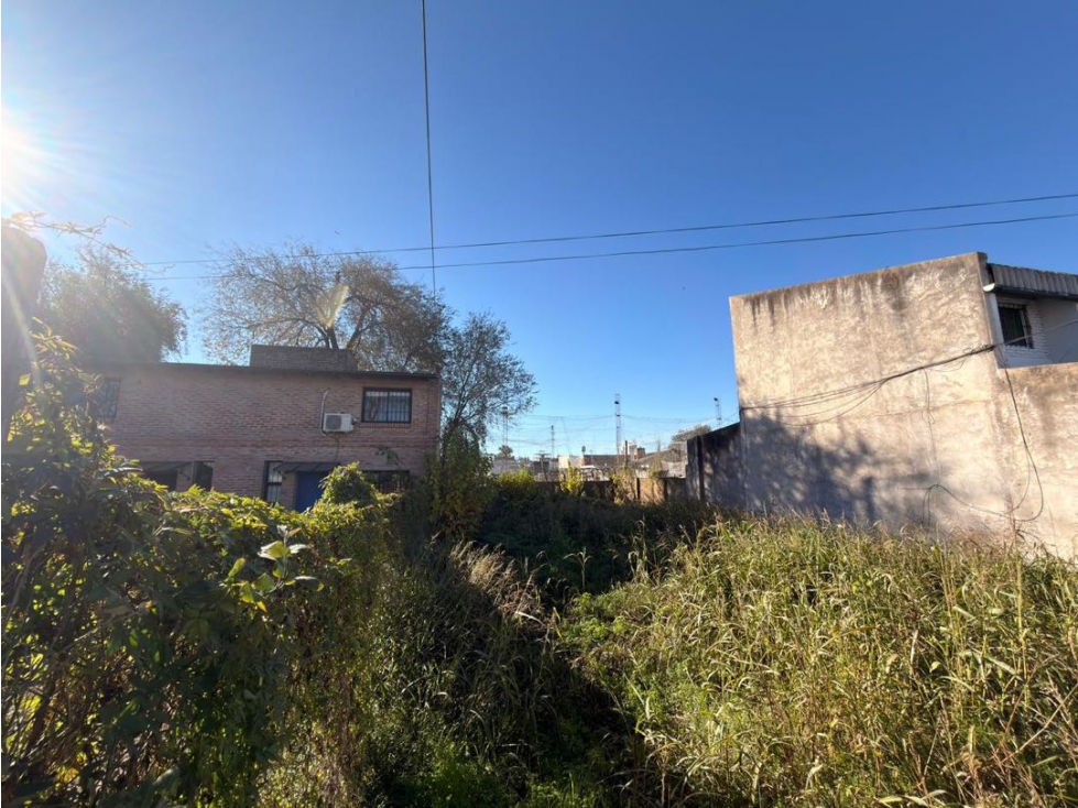 OPORTUNIDAD CENTRO |265m² en Ituzaingó al 100| Ideal Dúplex! - 4