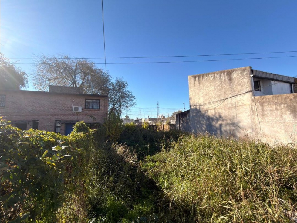 OPORTUNIDAD CENTRO |265m² en Ituzaingó al 100| Ideal Dúplex! - 6