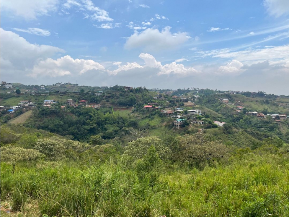 LOTE EN VENTA LA BUITRERA