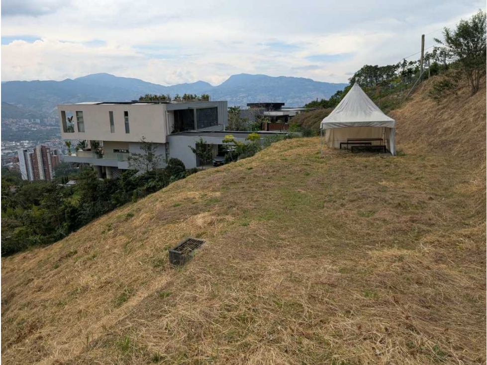 Lote en venta los Balsos Poblado 9
