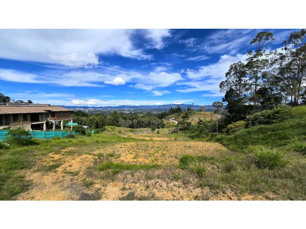 Lote de 2.244 m² en El Tablazo, Rionegro - Club Campestre