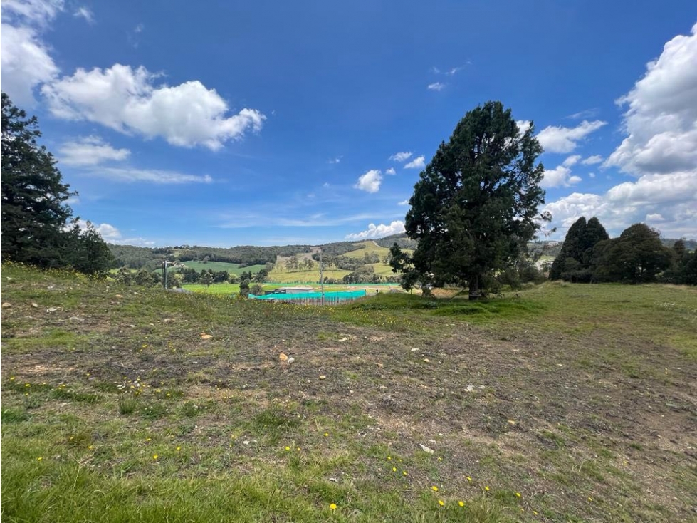Lote en venta sector Alto de las Palmas con vista en parcelación