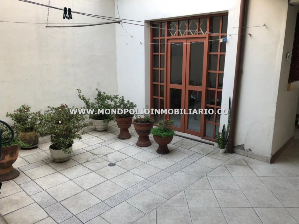 MARAVILLOSA CASA LOTE EN VENTA - SECTOR OBRERO COD: 23646 - 2